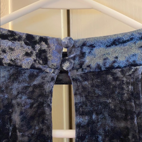 American Eagle Outfitters Sapphire Blouse - Picture 3 of 5